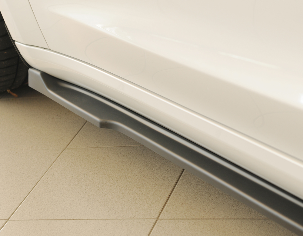 Rieger tesla model 3 side skirts 2 Rieger tesla model 3 side skirts - image 2