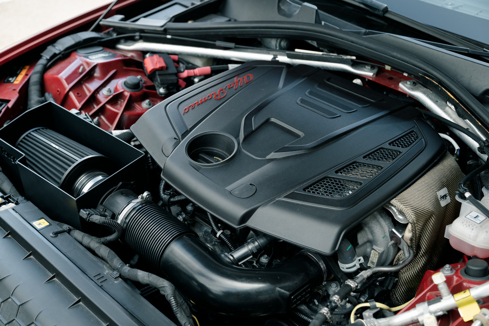 Forge motorsport air intake kit alfa romeo giulia & stelvio 2. 0 tb 7 Forge motorsport air intake kit alfa romeo giulia & stelvio 2. 0 tb - image 7