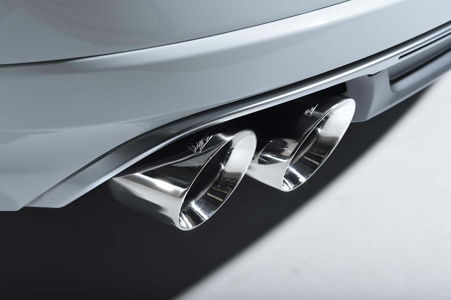 Milltek sport audi s8 (d4) 4. 0tfsi cat-back exhaust 2 Milltek sport audi s8 (d4) 4. 0tfsi cat-back exhaust - image 2