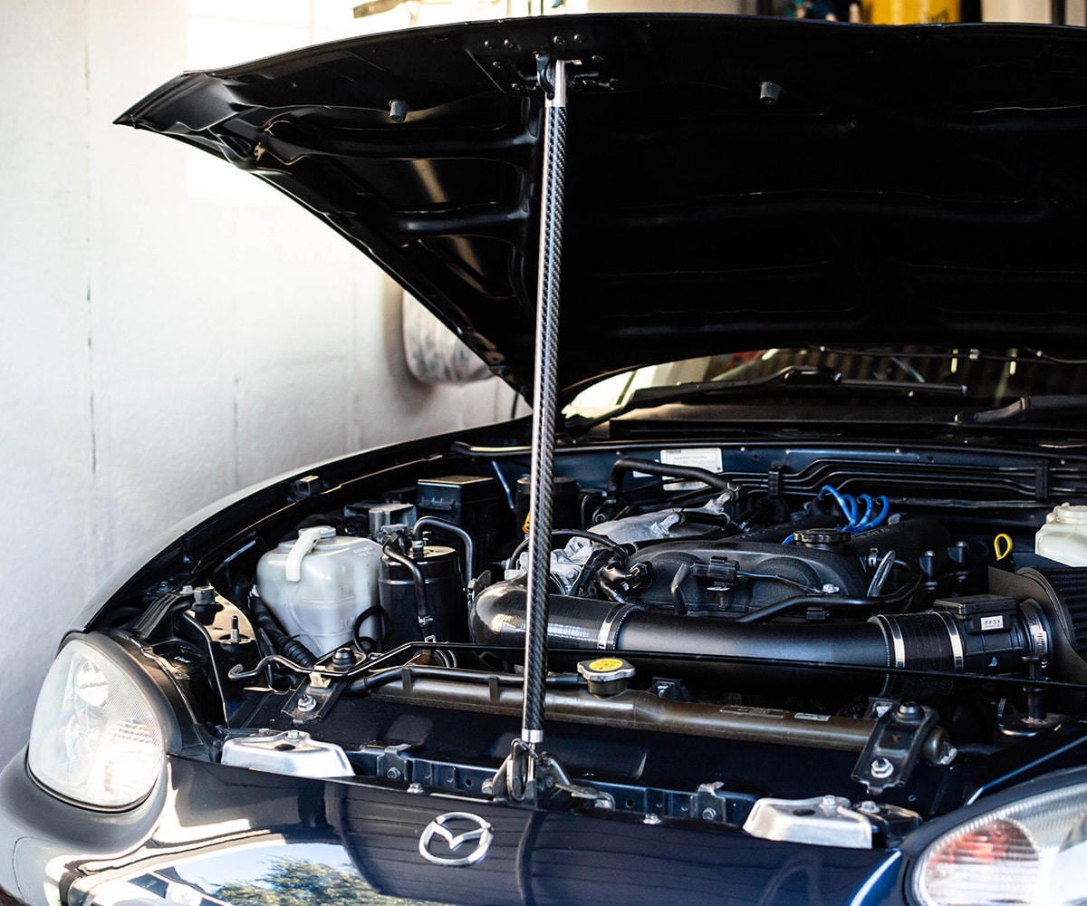 Pro props 'black edition' carbon fibre bonnet prop 6 Pro props 'black edition' carbon fibre bonnet prop - image 6