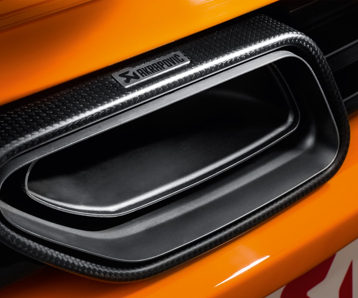 Akrapovič mclaren 12c/12c spider slip-on race line titanium exhaust system 4 Akrapovič mclaren 12c/12c spider slip-on race line titanium exhaust system - image 4