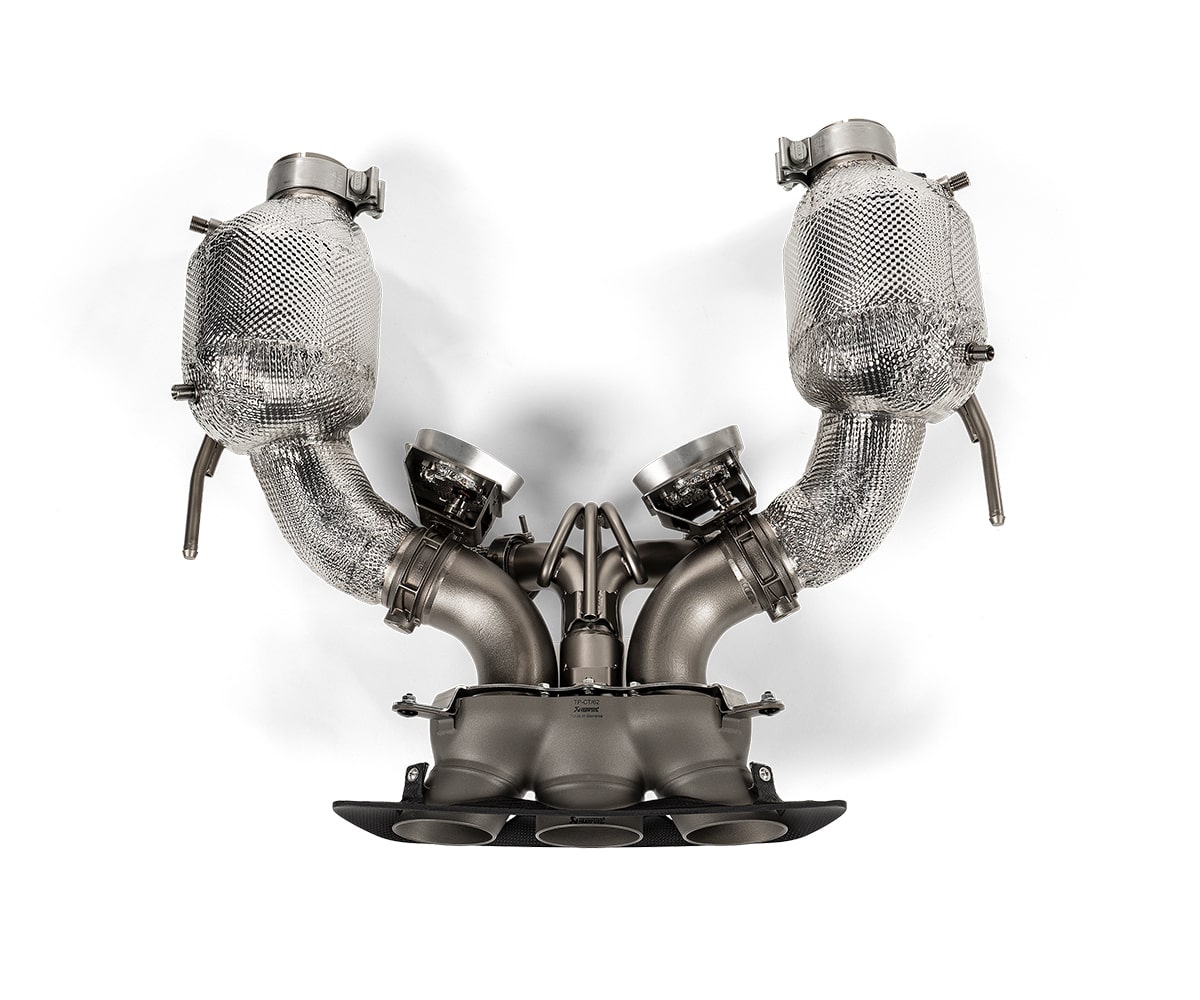 Akrapovič ferrari 296gtb slip-on race line exhaust system 2 Akrapovič ferrari 296gtb slip-on race line exhaust system - image 2