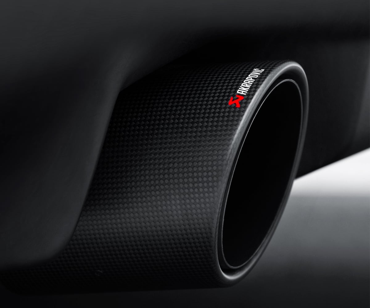 Akrapovič nissan 370z slip-on line exhaust system 4 Akrapovič nissan 370z slip-on line exhaust system - image 4