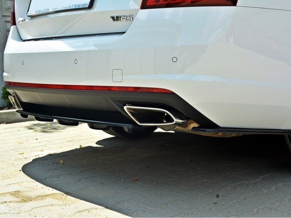 Maxton rear side splitters skoda octavia mk3 vrs/mk3. 5 vrs hatchback/estate (2013-2019) 5 Maxton rear side splitters skoda octavia mk3 vrs/mk3. 5 vrs hatchback/estate (2013-2019) - image 5