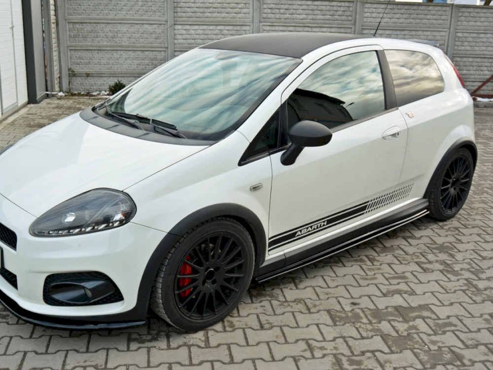 Maxton side skirts diffusers fiat grande punto abarth 2 Maxton side skirts diffusers fiat grande punto abarth - image 2