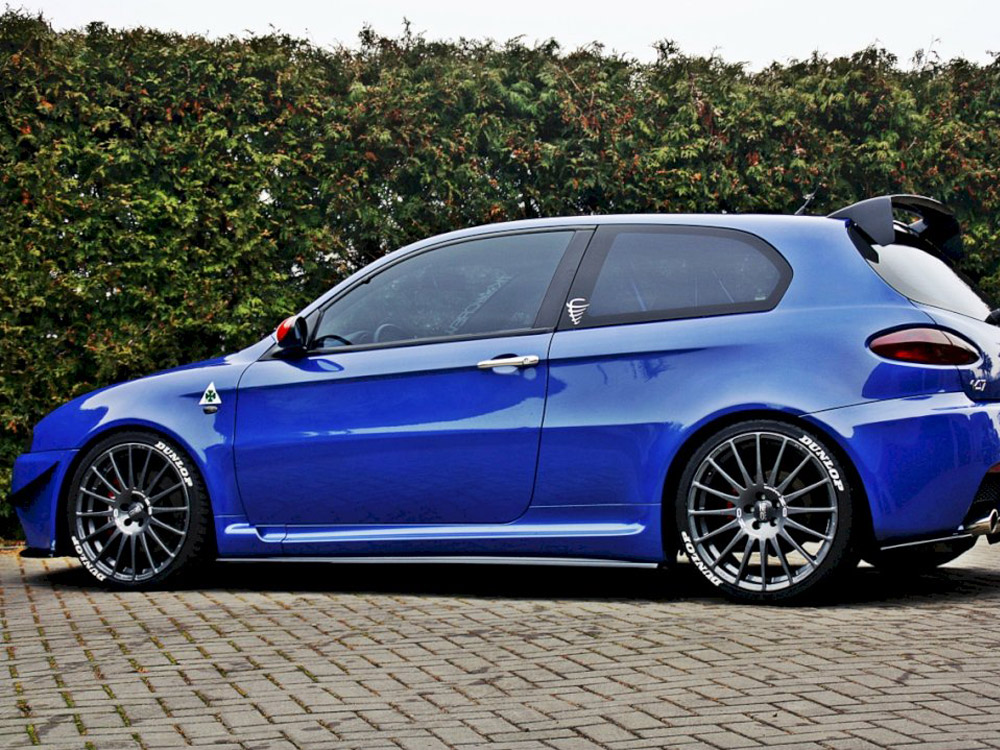 Maxton side skirts diffusers alfa romeo 147 gta 2 Maxton side skirts diffusers alfa romeo 147 gta - image 2