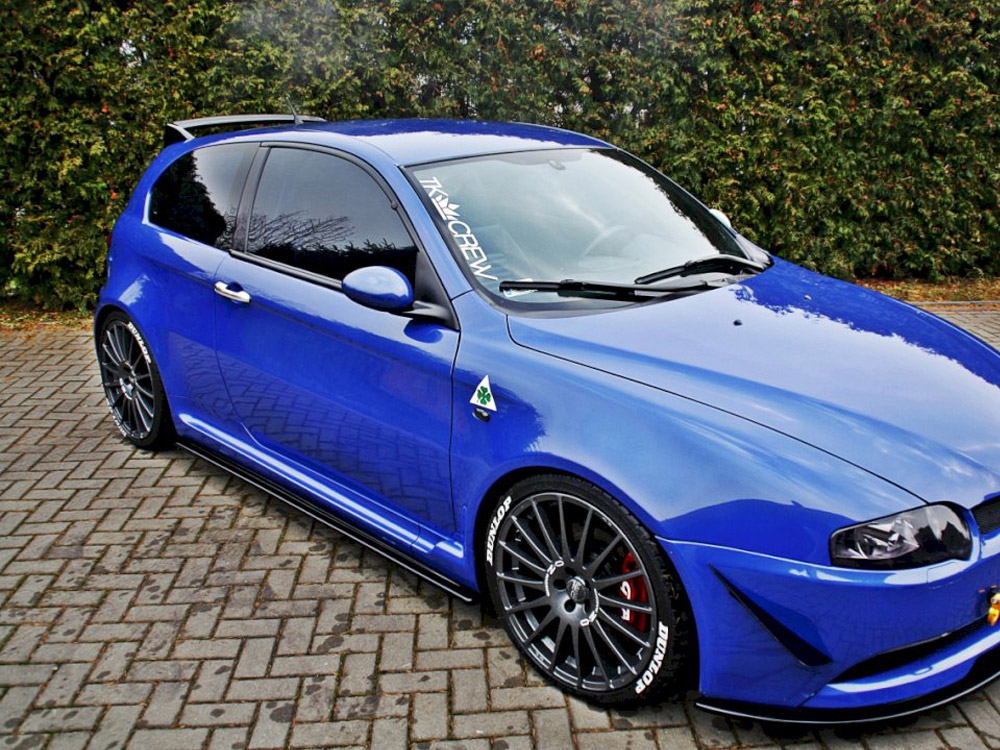 Maxton side skirts diffusers alfa romeo 147 gta 3 Maxton side skirts diffusers alfa romeo 147 gta - image 3