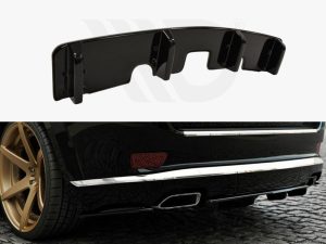 Maxton Central Rear Splitter (Vertical Bars) Jeep Grand Cherokee WK2 Summit Facelift Models