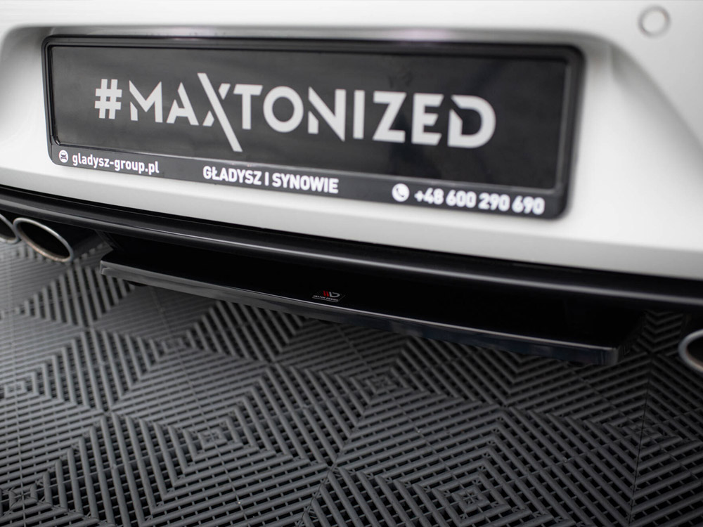 Maxton central rear splitter (vertical bars) vw golf r mk7 4 Maxton central rear splitter (vertical bars) vw golf r mk7 - image 4