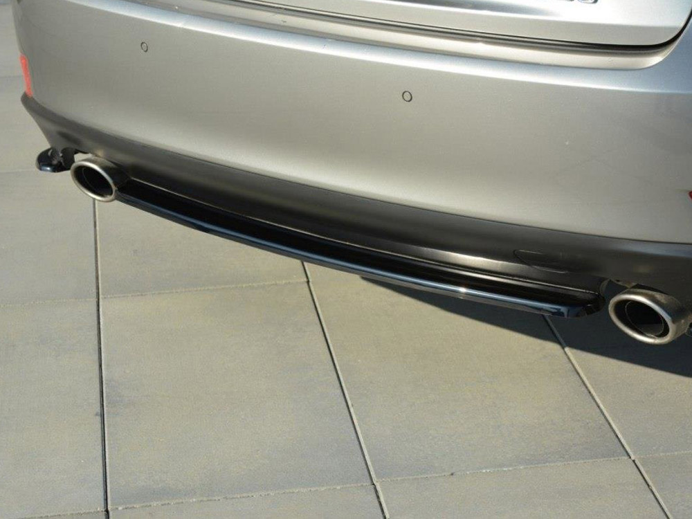 Maxton central rear splitter lexus is mk3 (t) 2 Maxton central rear splitter lexus is mk3 (t) - image 2