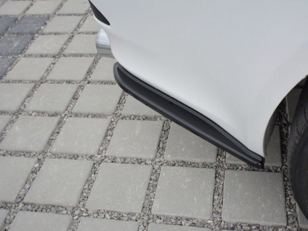 Maxton rear side splitters lexus is mk2 3 Maxton rear side splitters lexus is mk2 - image 3