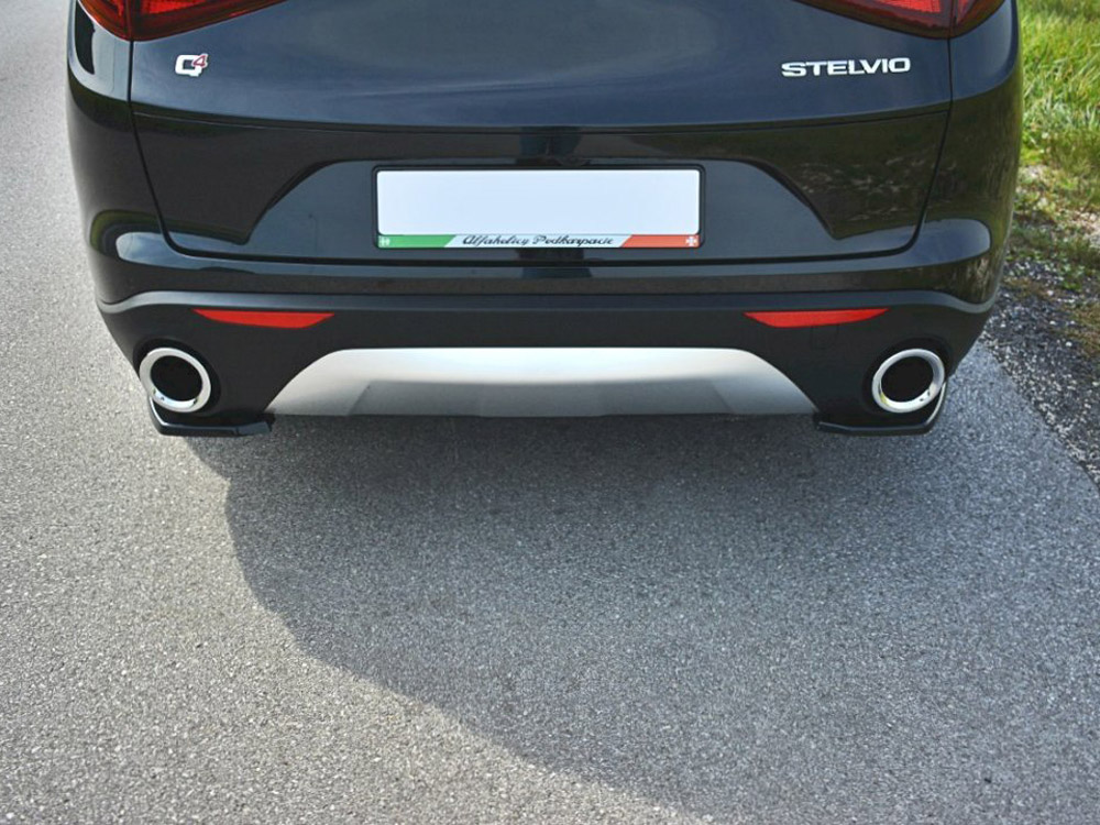 Maxton rear side splitters alfa romeo stelvio (2016-2020) 3 Maxton rear side splitters alfa romeo stelvio (2016-2020) - image 3