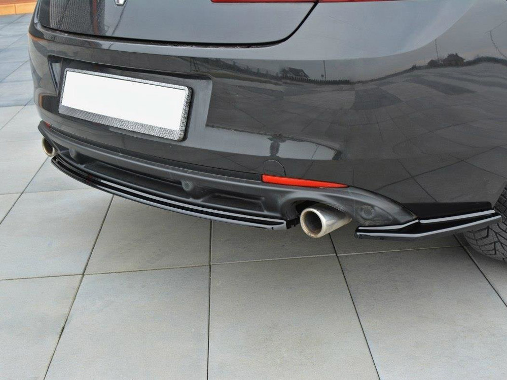 Maxton central rear splitter renault laguna mk3 coupe (2008-2015) 3 Maxton central rear splitter renault laguna mk3 coupe (2008-2015) - image 3