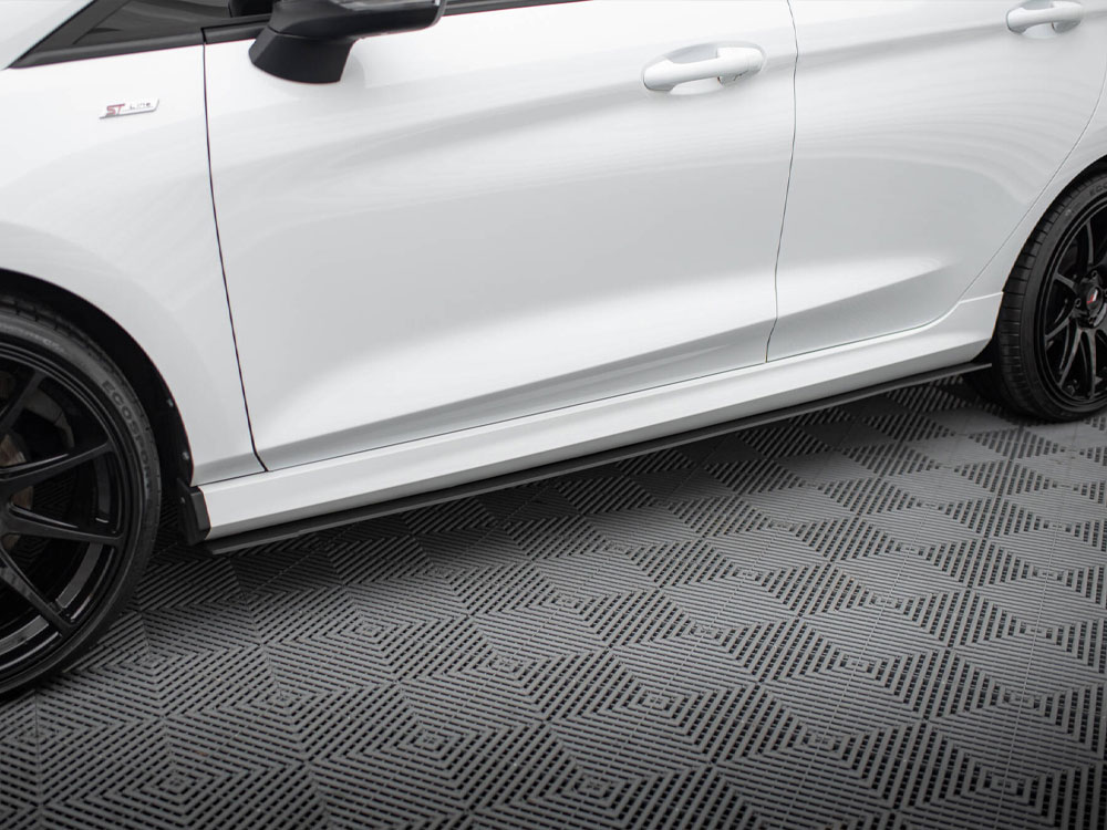 Maxton side skirts diffusers v2 ford fiesta mk8 st/st-line 4 Maxton side skirts diffusers v2 ford fiesta mk8 st/st-line - image 4