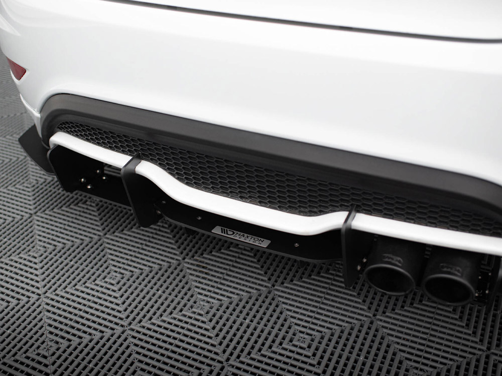 Maxton rear diffuser v2 ford fiesta st mk7 facelift models 4 Maxton rear diffuser v2 ford fiesta st mk7 facelift models - image 4
