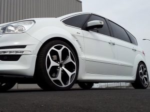 Maxton Side Skirts Splitters Ford S-Max Titanium Facelift Models (2010-2015)