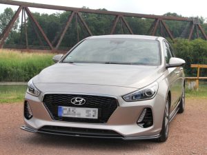 Maxton Front Splitter V1 Hyundai i30 Mk3 Hatchback