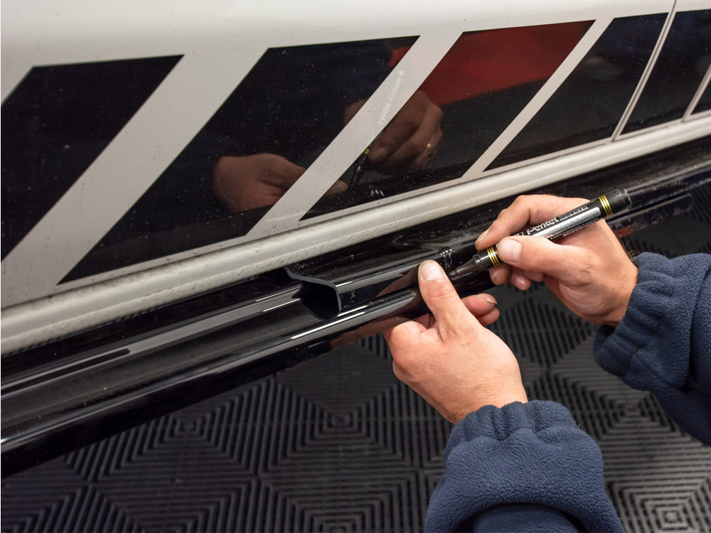 Maxton side skirts diffusers vw t6 7 Maxton side skirts diffusers vw t6 - image 7