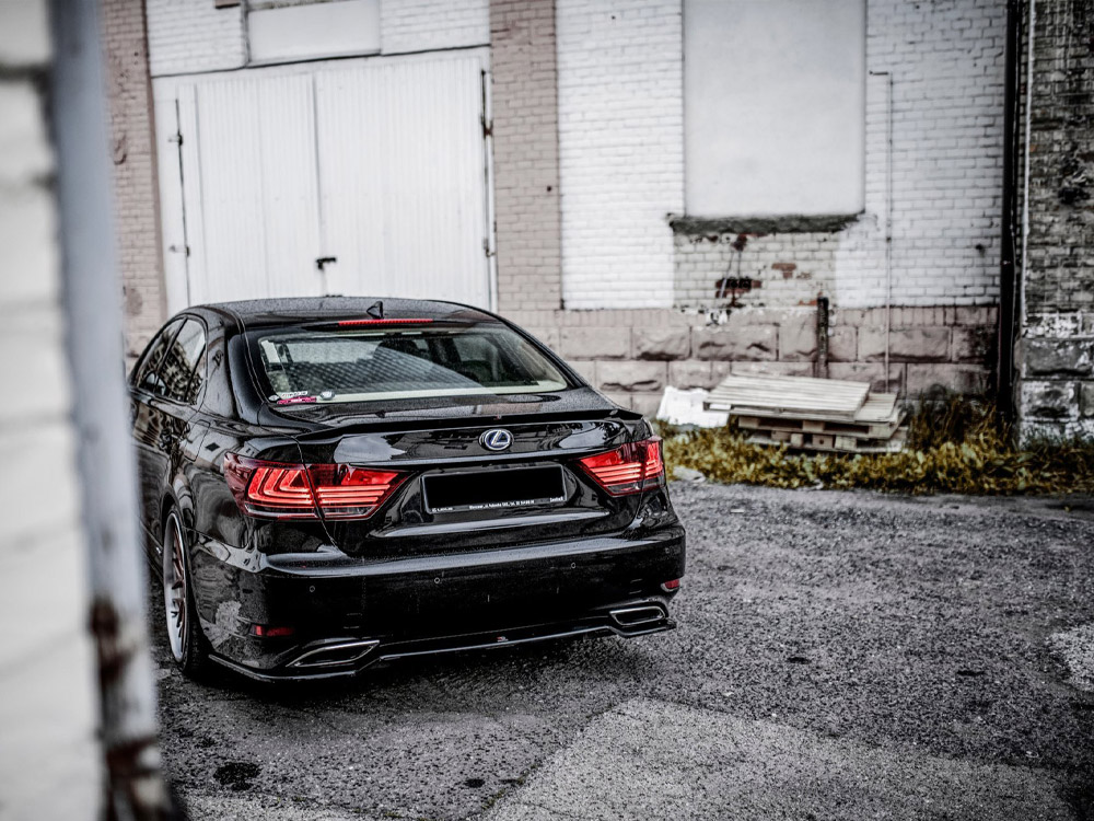 Maxton central rear splitter lexus ls mk4 facelift models 4 Maxton central rear splitter lexus ls mk4 facelift models - image 4