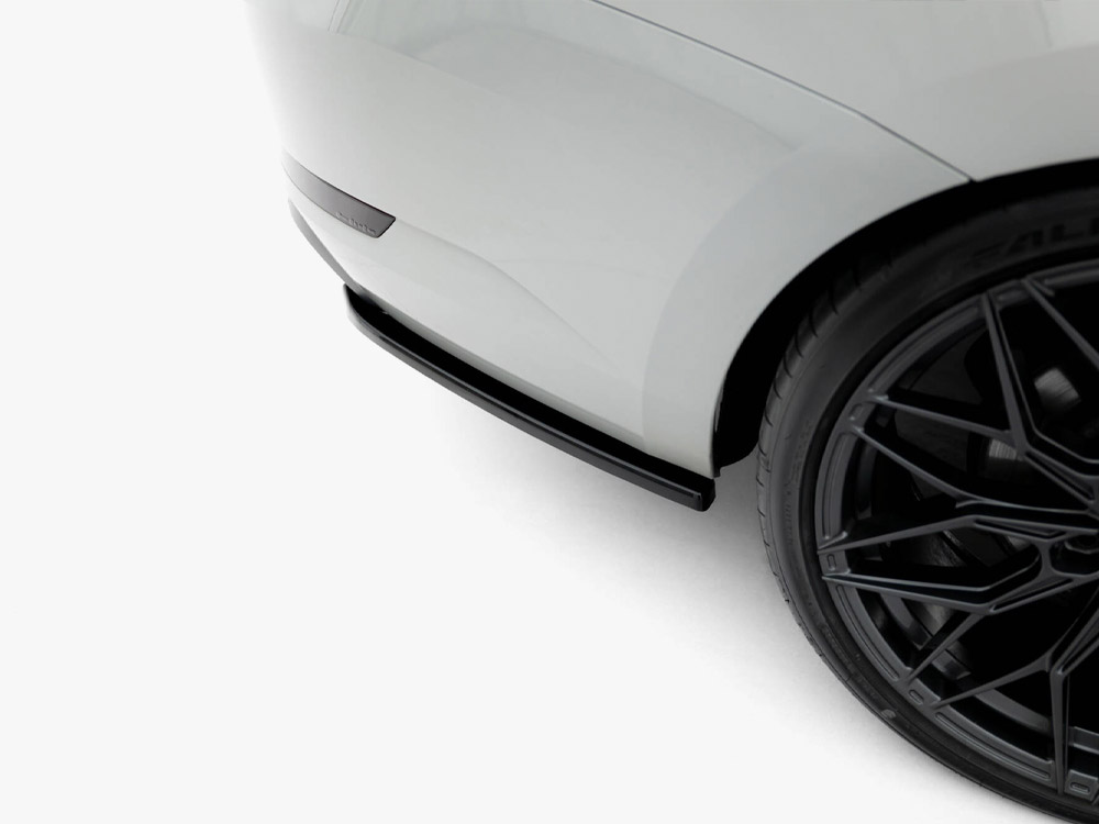 Maxton rear side splitters v2 skoda superb liftback/combi mk3 4 Maxton rear side splitters v2 skoda superb liftback/combi mk3 - image 4