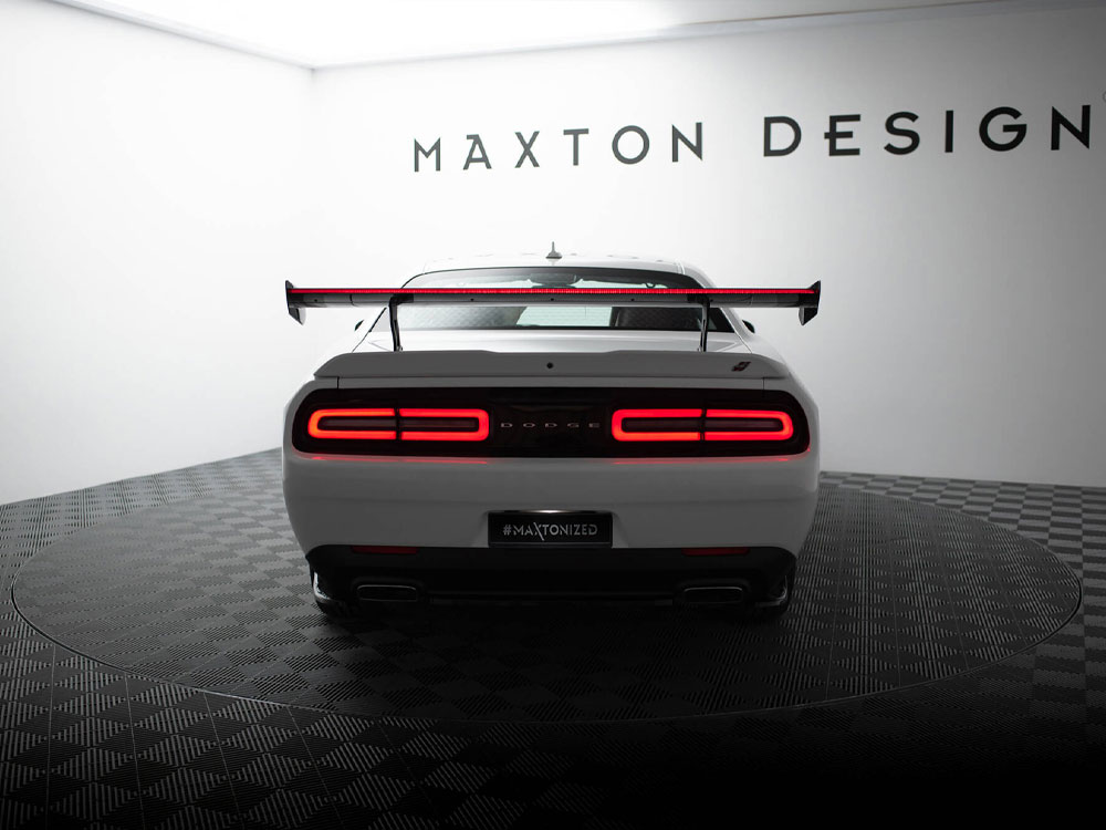 Maxton carbon spoiler with led for dodge challenger mk3 6 Maxton carbon spoiler with led for dodge challenger mk3 - image 6