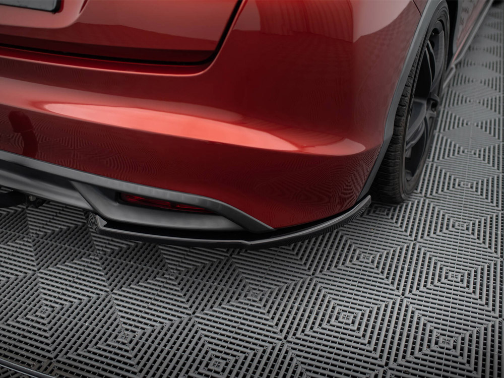 Maxton rear side splitters honda civic hatchback mk9 4 Maxton rear side splitters honda civic hatchback mk9 - image 4