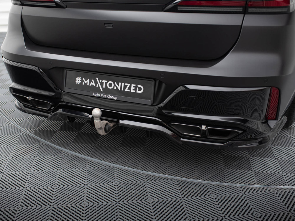 Maxton central rear splitter (vertical bars) bmw m760e g70 6 Maxton central rear splitter (vertical bars) bmw m760e g70 - image 6