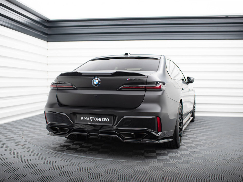 Maxton central rear splitter (vertical bars) bmw m760e g70 2 Maxton central rear splitter (vertical bars) bmw m760e g70 - image 2