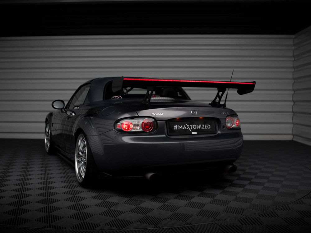 Maxton carbon spoiler with led for mazda mx5 hardtop nc (mk3) 10 Maxton carbon spoiler with led for mazda mx5 hardtop nc (mk3) - image 10