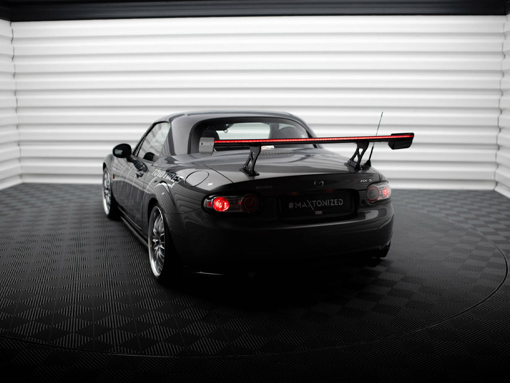 Maxton carbon spoiler with led for mazda mx5 hardtop nc (mk3) 7 Maxton carbon spoiler with led for mazda mx5 hardtop nc (mk3) - image 7