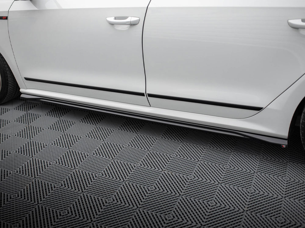 Maxton side skirts diffusers volkswagen passat gt b8 facelift models (usa) 4 Maxton side skirts diffusers volkswagen passat gt b8 facelift models (usa) - image 4