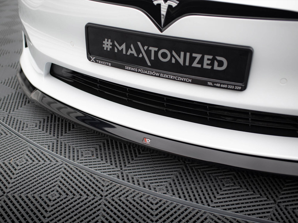 Maxton front splitter v2 tesla model s plaid mk1 facelift models 4 Maxton front splitter v2 tesla model s plaid mk1 facelift models - image 4