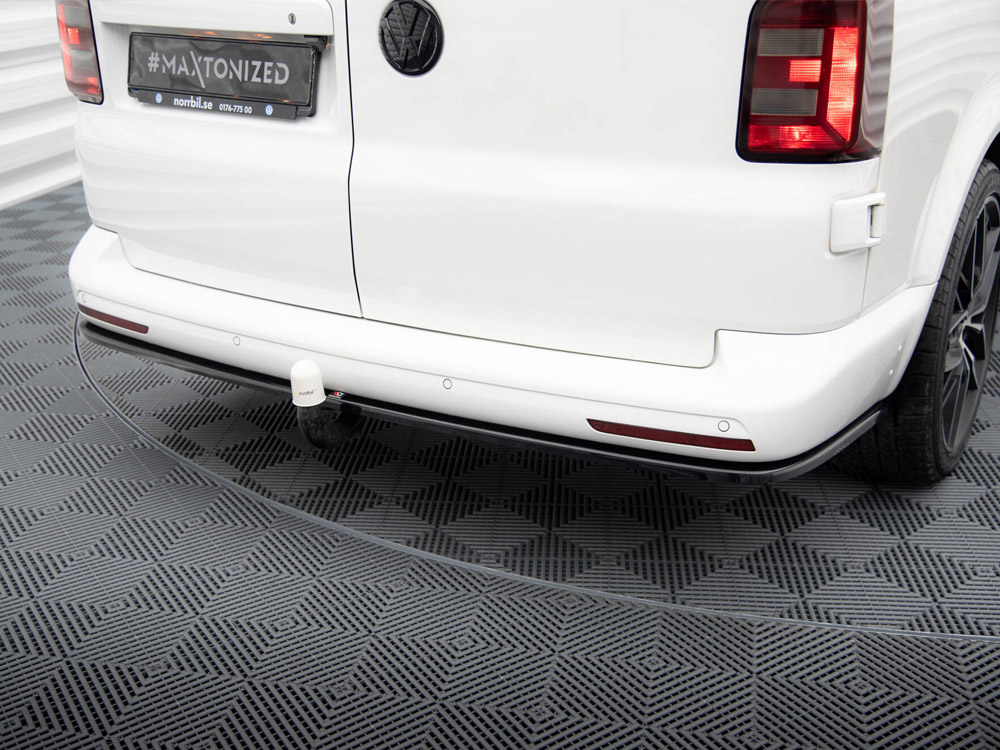 Maxton central rear splitter volkswagen t6 long facelift models 3 Maxton central rear splitter volkswagen t6 long facelift models - image 3