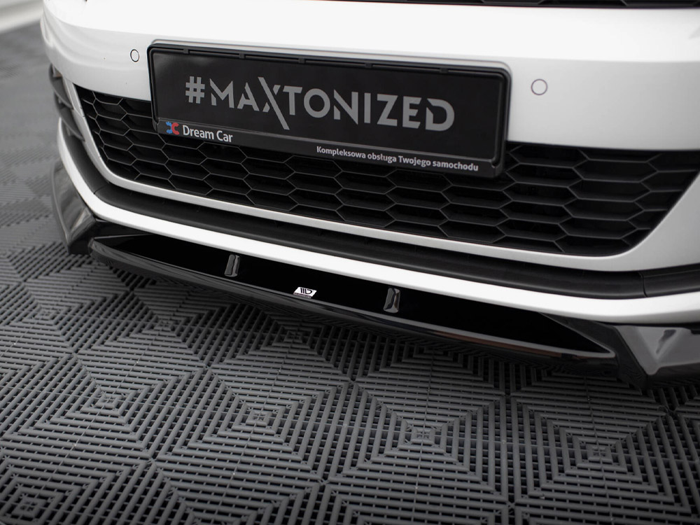 Maxton front splitter v2 volkswagen scirocco mk3 facelift models 4 Maxton front splitter v2 volkswagen scirocco mk3 facelift models - image 4