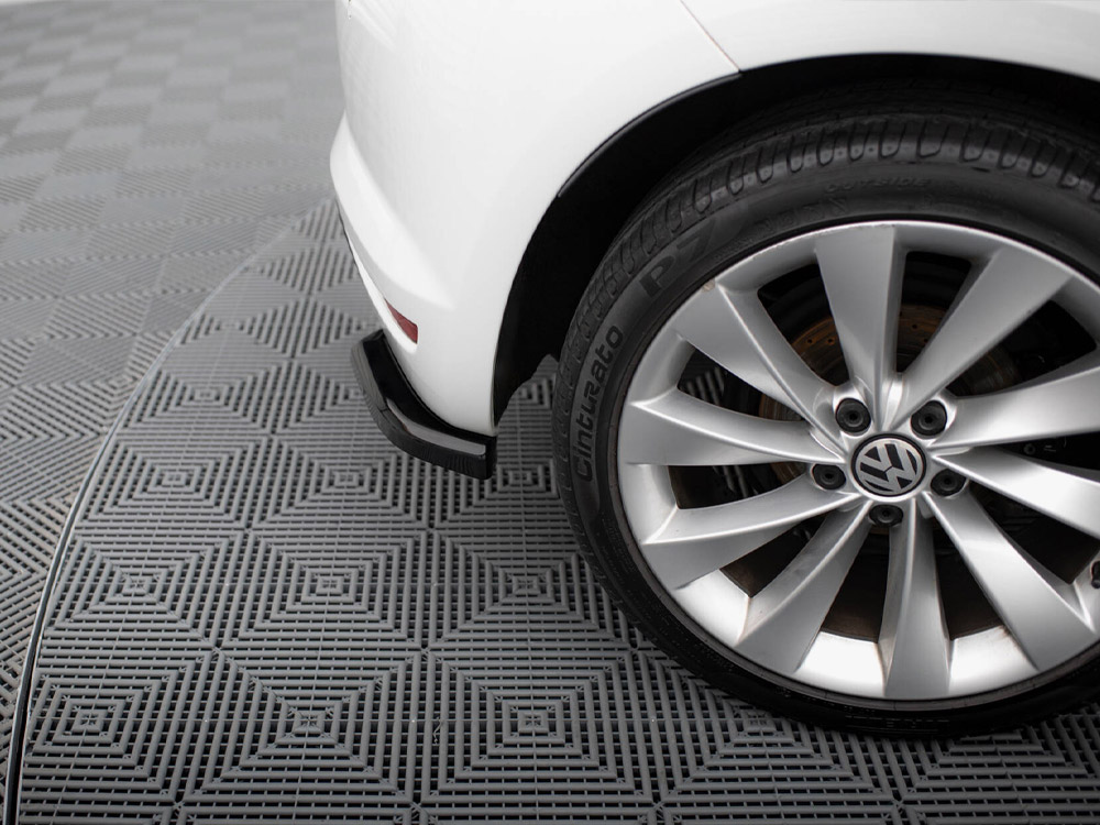 Maxton rear side splitters v1 volkswagen scirocco mk3 facelift models 4 Maxton rear side splitters v1 volkswagen scirocco mk3 facelift models - image 4