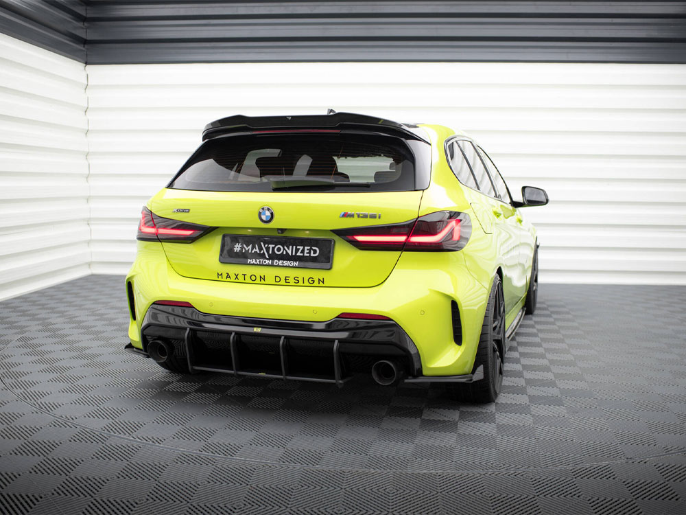 Maxton rear side flaps v1 bmw 1 series f40 m-pack / m135i 2 Maxton rear side flaps v1 bmw 1 series f40 m-pack / m135i - image 2