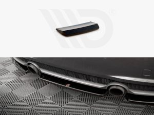 Maxton Central Rear Splitter Audi TT S-Line 8S