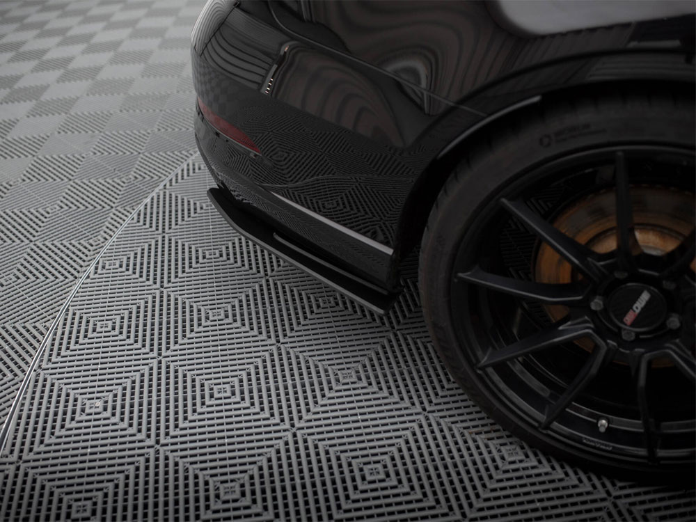 Maxton street pro rear side splitters audi rs3 saloon 8v facelift models 4 Maxton street pro rear side splitters audi rs3 saloon 8v facelift models - image 4