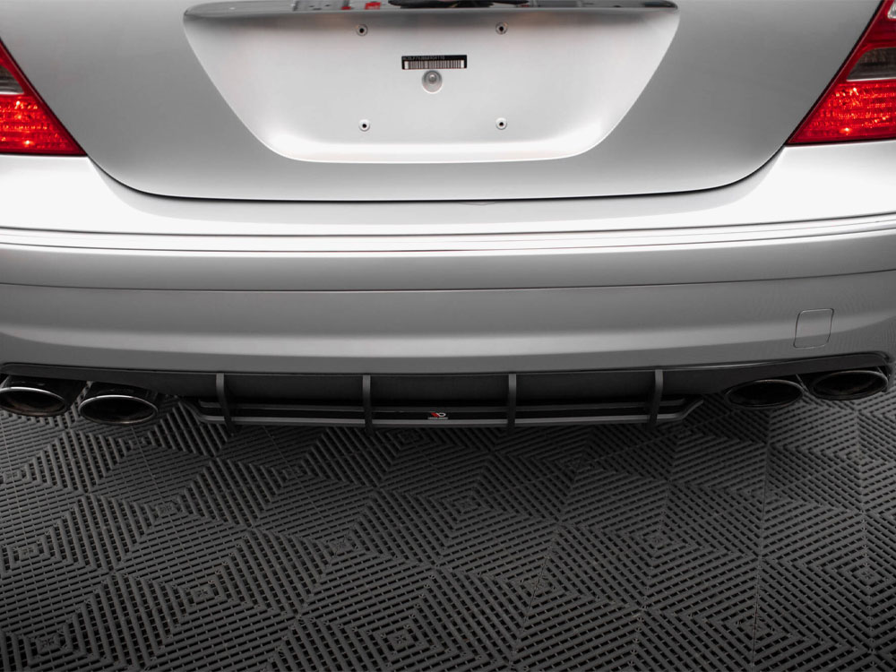 Maxton street pro rear diffuser mercedes-benz e 55 amg w211 6 Maxton street pro rear diffuser mercedes-benz e 55 amg w211 - image 6