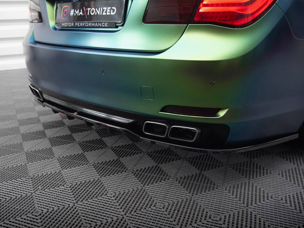 Maxton central rear splitter (vertical bars) bmw 7 series f01 4 Maxton central rear splitter (vertical bars) bmw 7 series f01 - image 4