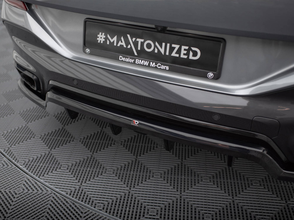 Maxton central rear splitter (vertical bars) v1 bmw x6 m-pack g06 facelift models 4 Maxton central rear splitter (vertical bars) v1 bmw x6 m-pack g06 facelift models - image 4