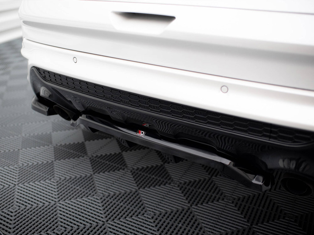 Maxton central rear splitter (vertical bars) ford kuga st-line mk2 4 Maxton central rear splitter (vertical bars) ford kuga st-line mk2 - image 4