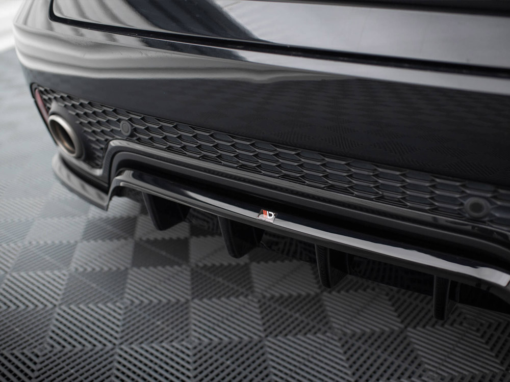 Maxton central rear splitter (vertical bars) jaguar e-pace r-dynamic mk1 5 Maxton central rear splitter (vertical bars) jaguar e-pace r-dynamic mk1 - image 5