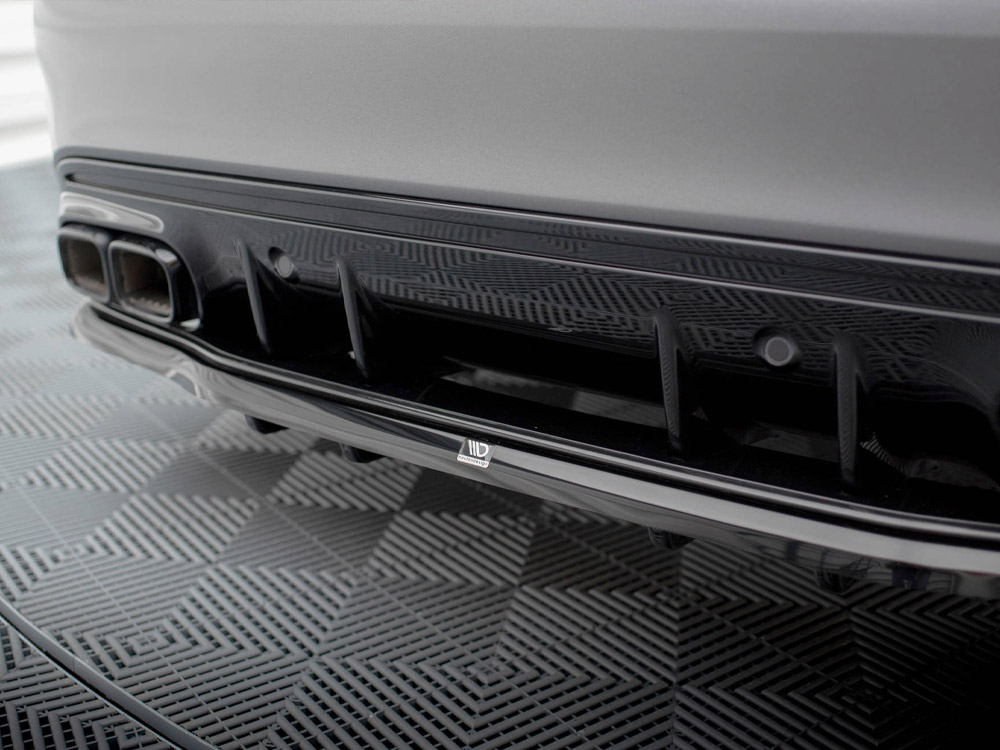 Maxton rear splitter (vertical bars) mercedes-amg c63 saloon/estate w205 facelift models 4 Maxton rear splitter (vertical bars) mercedes-amg c63 saloon/estate w205 facelift models - image 4