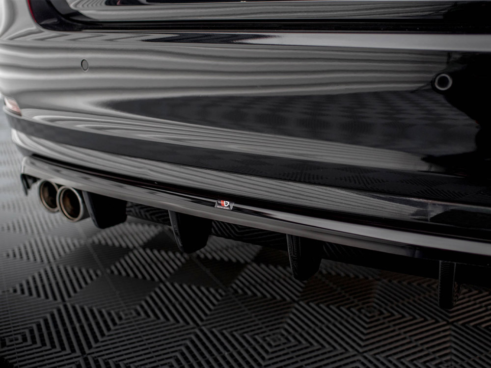 Maxton central rear splitter (vertical bars) bmw 4 gran coupe f36 4 Maxton central rear splitter (vertical bars) bmw 4 gran coupe f36 - image 4