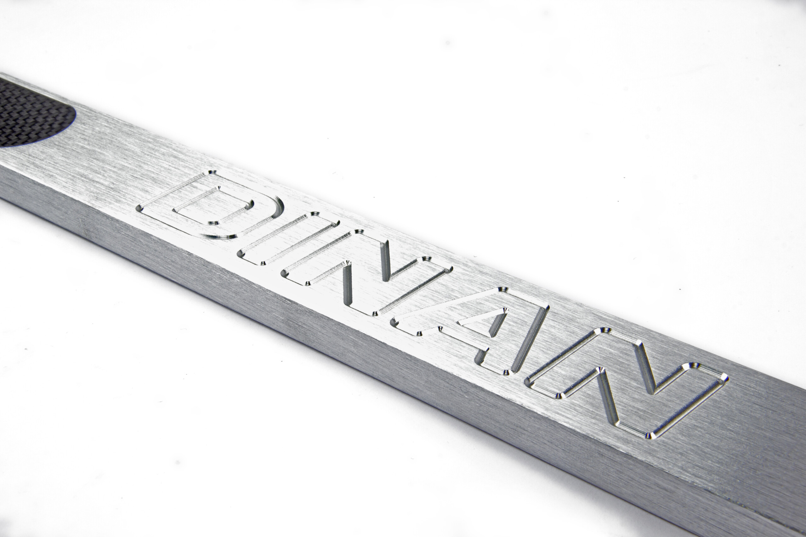 Dinan rear shock tower brace for bmw 3 series (e46) 1999-2006 - brushed aluminium with carbon inlays 4 Dinan rear shock tower brace for bmw 3 series (e46) 1999-2006 - brushed aluminium with carbon inlays - image 4