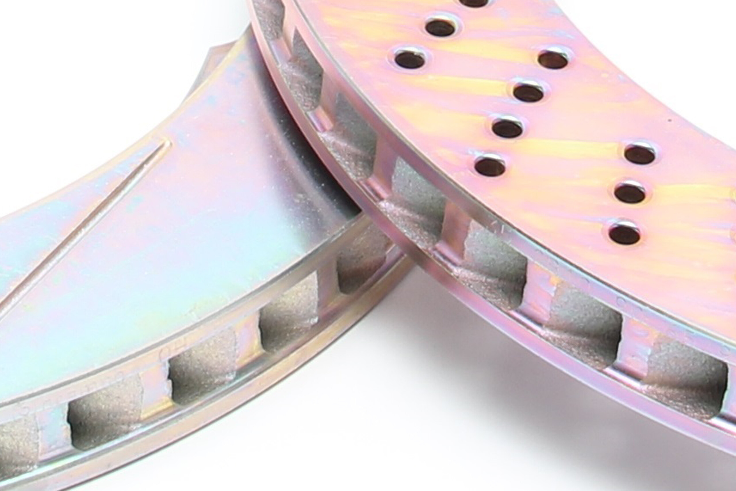 Dinan brembo replacement rear rotor set for bmw 3-series (e46) 1999-2006 - 294x19mm slotted 3 Dinan brembo replacement rear rotor set for bmw 3-series (e46) 1999-2006 - 294x19mm slotted - image 3