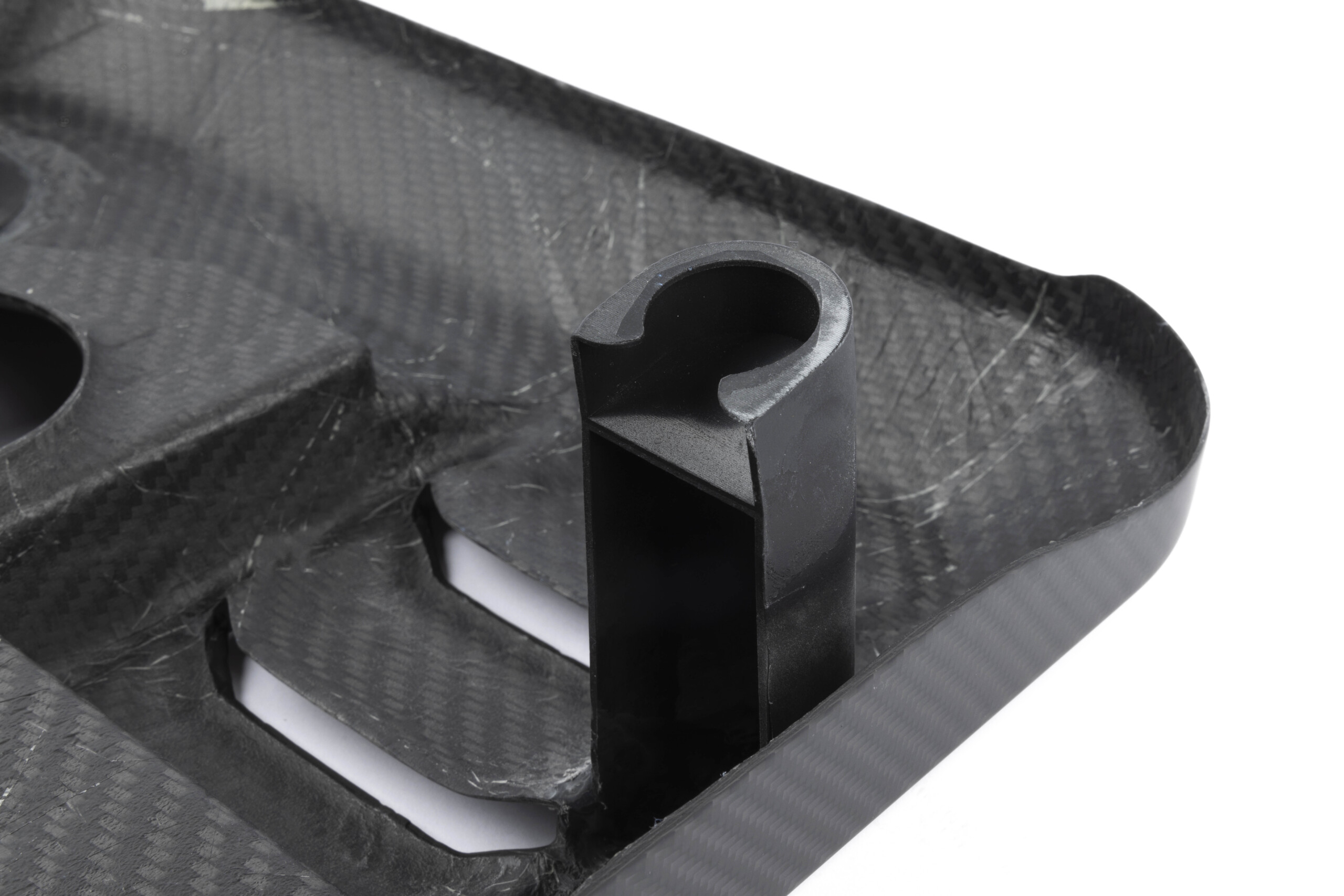 Dinan gloss carbon fibre engine cover for bmw m2/m3/m4 (g80/g82/g87) 2021-2025 9 Dinan gloss carbon fibre engine cover for bmw m2/m3/m4 (g80/g82/g87) 2021-2025 - image 9