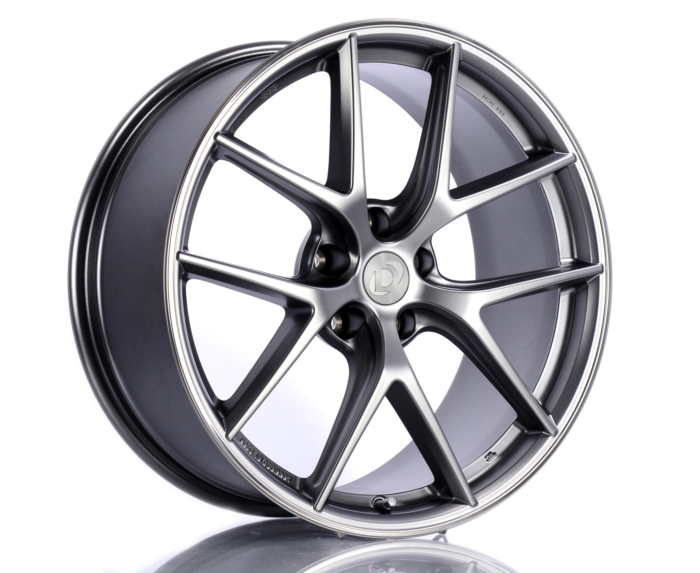 Dinan bbs ci-r wheel set for bmw 228i/230i/m235i/m240i (f22/f23) 2014-2021 - 19" silver with dinan centre cap 1 D750-0090-cir-sil - dinan bbs ci-r wheel set for bmw 228i/230i/m235i/m240i (f22/f23) 2014-2021 - 19" silver with dinan centre cap
