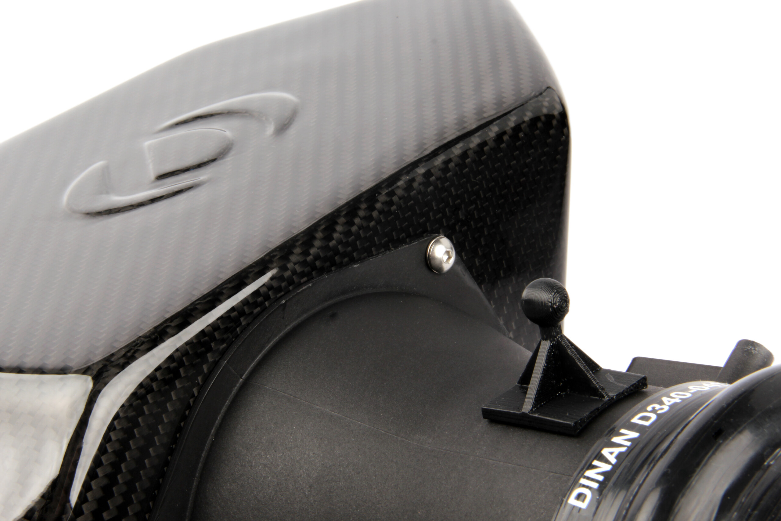 Dinan carbon fibre closed cold air intake for bmw 230i/330i/430i (f22/f23/f30/f31/f32/f33/f34/f36) 2016-2021 5 Dinan carbon fibre closed cold air intake for bmw 230i/330i/430i (f22/f23/f30/f31/f32/f33/f34/f36) 2016-2021 - image 5